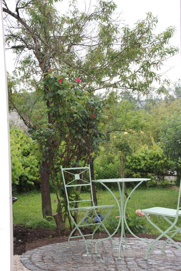 ジヴェルニー Belle Vue Terrasse Bed & Breakfast エクステリア 写真